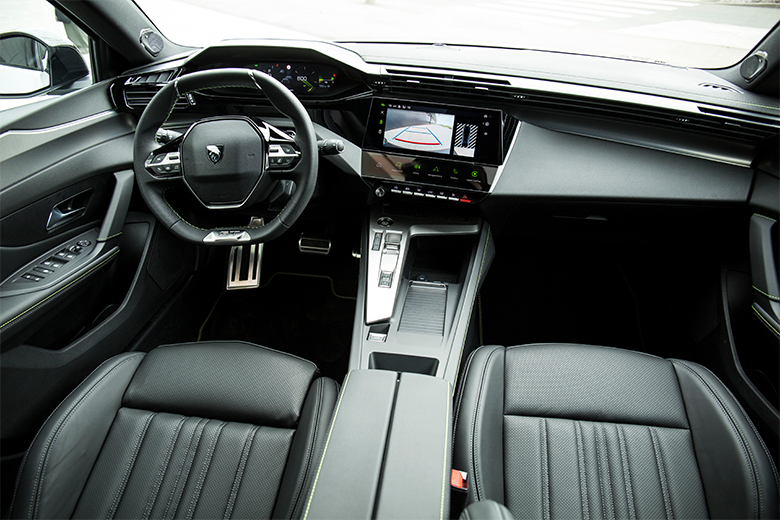 Peugeot 408 nuomojama masina
