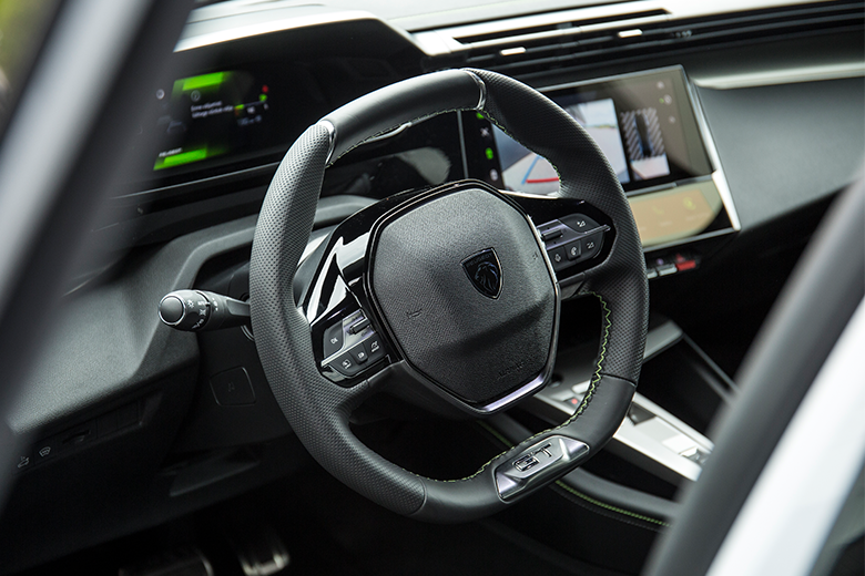 Peugeot 408 nuomojama masina