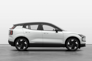 Volvo EX30 nuomojama masina