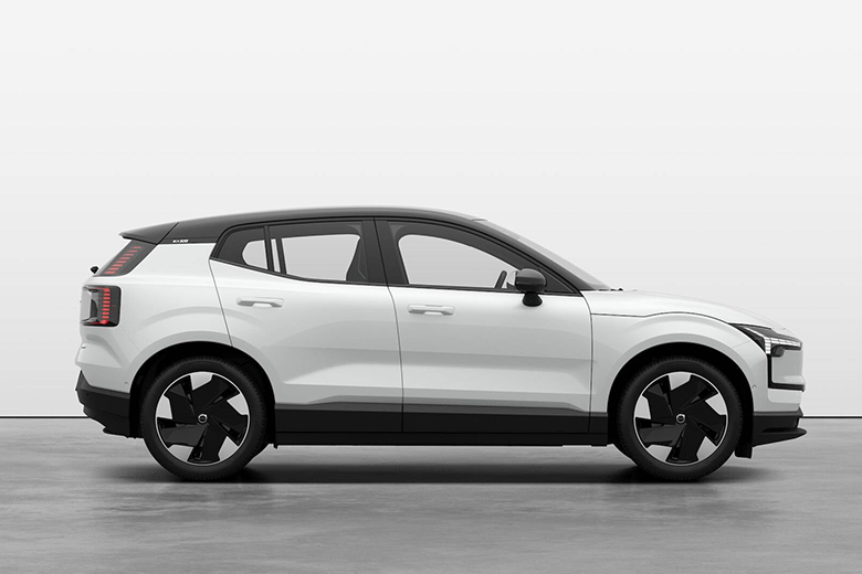 Volvo EX30 nuomojama masina