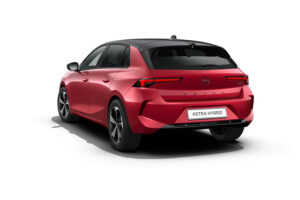 Opel ASTRA nuomojama masina