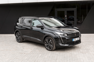 Peugeot 5008 nuomojama masina