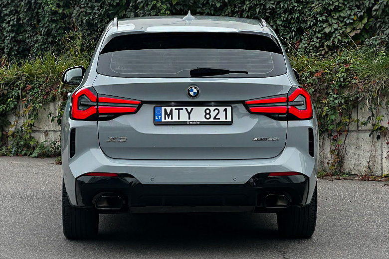 BMW X3 nuomojama masina
