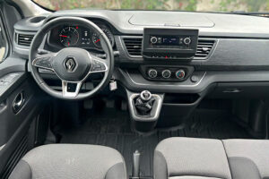 Renault TRAFIC nuomojama masina