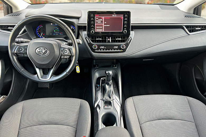 Toyota COROLLA nuomojama masina