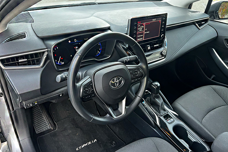 Toyota COROLLA nuomojama masina