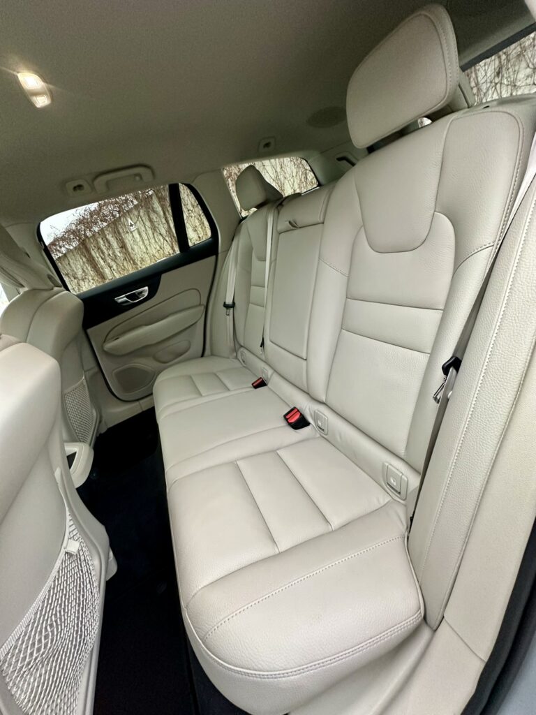 Volvo V60 nuomojama masina