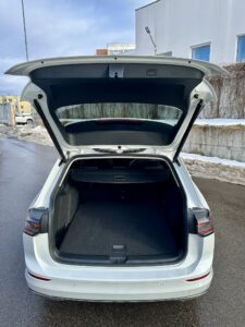 Volkswagen GOLF nuomojama masina