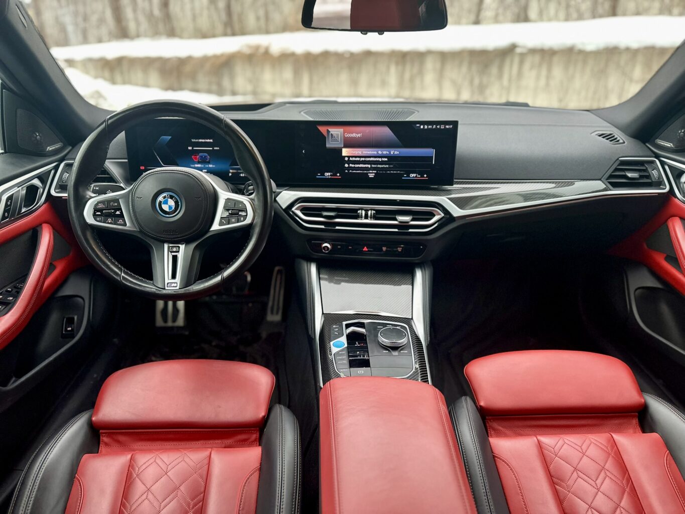 BMW i4 nuomojama masina