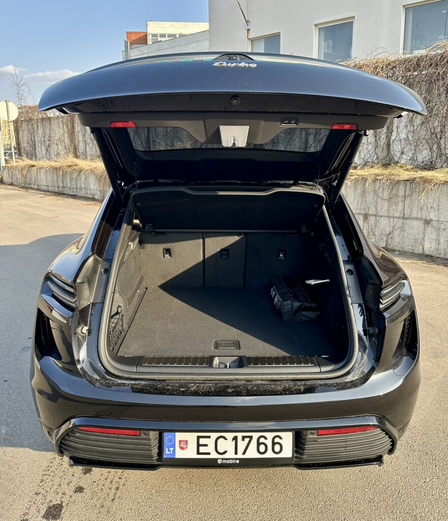 Porsche Macan nuomojama masina