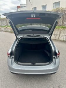 Skoda SUPERB nuomojama masina